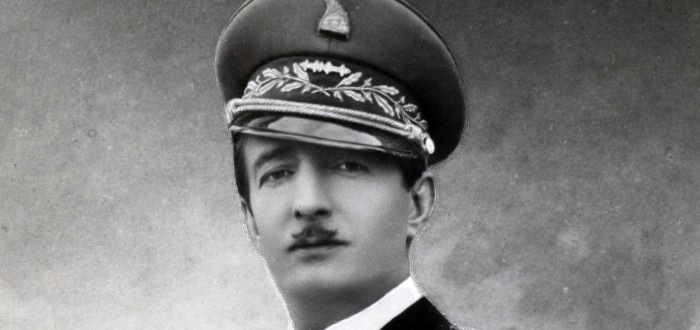 Většna lidí by byla dost vystrašená z jediného atentátu. Králi Zogovi I. ale aktivně usilovalo o život hned pětapadesát vrahů. On se ale nakonec doslova sám ukouřil k smrti