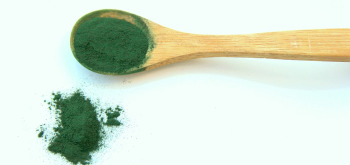 Spirulina dodá tělu vitamíny i bílkoviny. Název superpotravina si zaslouží