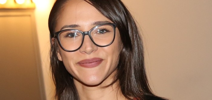 Eva Burešová se v seriálu ZOO zamilovala do Roberta Urbana až po uši