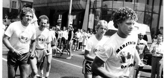 Terry Fox se vydal na neskutečnou běžeckou cestu jen s jednou nohou