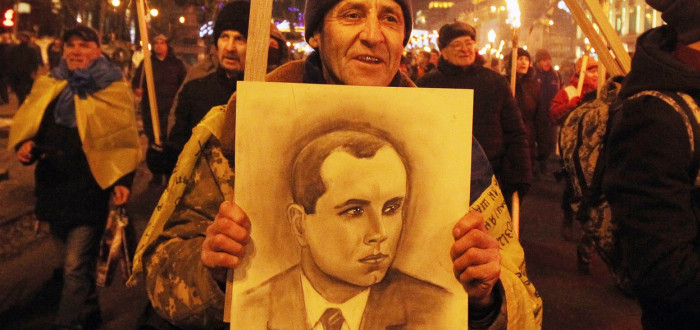 Bandera je některými považován za národního hrdinu a jinými za válečného zločince