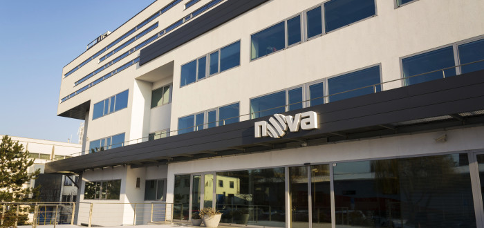 Televize Nova se nechala v roce 1999 napálit!