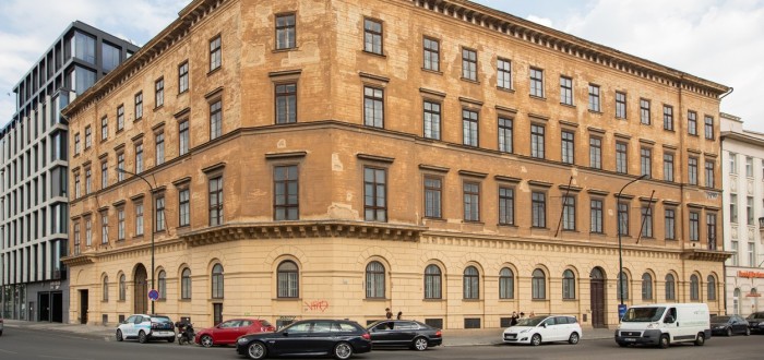 Desfourský palác vyniká zejména výzdobou v interiéru a je kulturní památkou