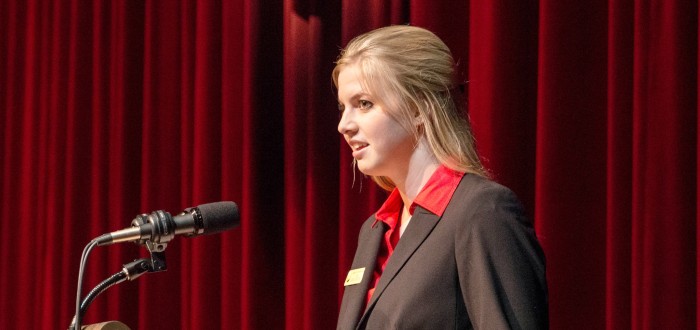 Unesené Elizabeth bylo tehdy pouhých 14 let a právě se připravovala na konec školního roku. Následující měsíce ale místo prázdnin znamenaly hrůzu 