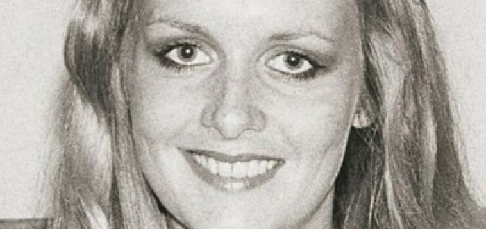 Lesley Lawson začala být mediálně známá od roku 1966, když se stala tváří roku
