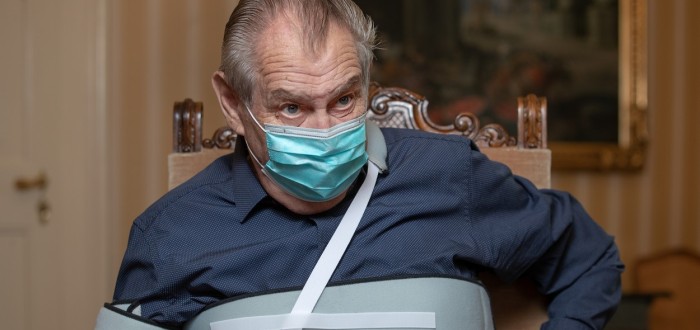 Miloš Zeman může být pomyslným jazýčkem na vahách