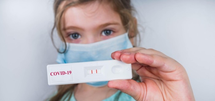 Testování ve školách drahými čínskými testy, které mají jen nevalnou spolehlivost, není správná cesta