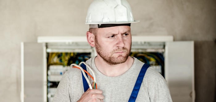Přesto, že propouští, podnik dál hledá svářeče nebo softwarové vývojáře