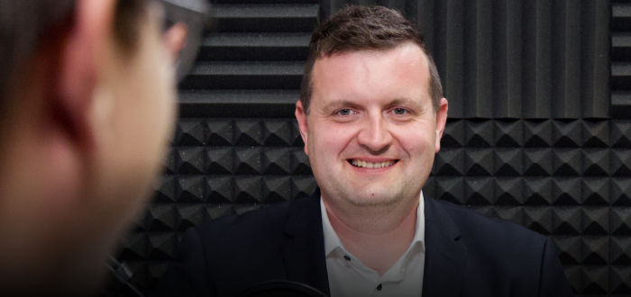 Jiří Grund má pracovní zkušenosti z velkých mezinárodních firem, jako je třeba Microsoft