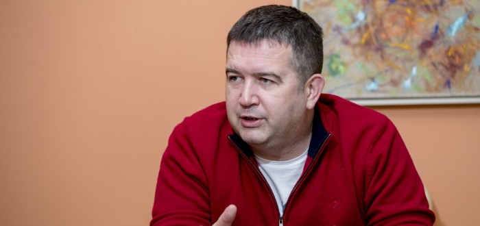 Jan Hamáček potápí ČSSD ke dnu. Co mohl ještě stihnout vyřešit v Moskvě? 