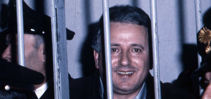 Raffaele Cutolo prožil většinu svého života za mřížemi