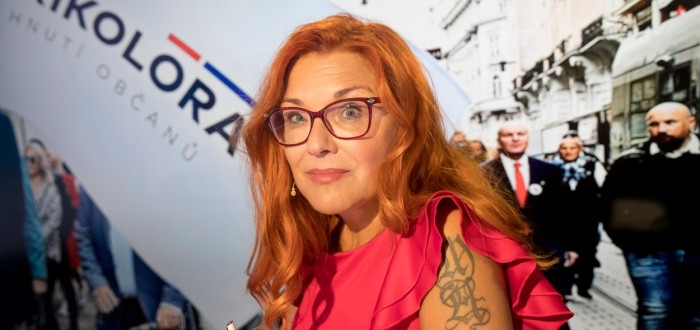 Zuzana září jako hlavní tvář formace Trikolora Svobodní Soukromníci