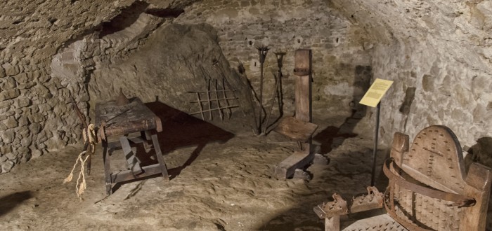 Mučení ve středověku neznalo lidská práva