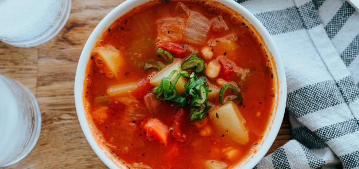 Svoji imunitu pomocí této polévky posílíte díky zázvoru, chilli, česneku a dalších ingrediencí