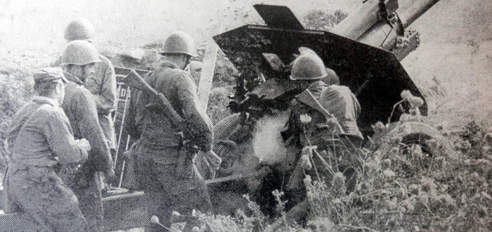 Dělostřelci v roce 1971 na Šumavě – v jejich případě, zdá se, proběhl výcvik v pořádku