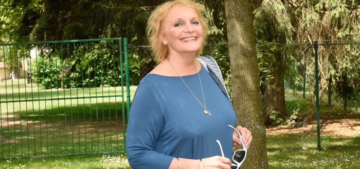 Regina Rázlová hraje v seriálu Zlatá labuť bytnou