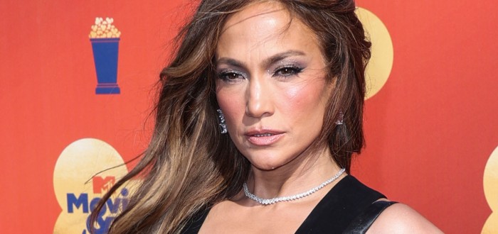 Podle Jennifer Lopez je k udržení si mladistvého vzhledu nejdůležitější spánek