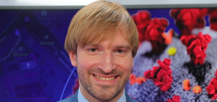 Ministr Vojtěch opět ničí Čechům plány. Zodpovědně naočkovaní si mohou na výhody počkat o několik týdnů déle