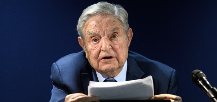 Soros investuje 1 miliardu USD ročně do Tikkun Olam („repair of the world“, náprava světa)
