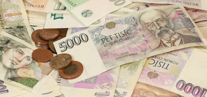 Vláda nařídila zavřít podniky, teď se nemá ke kompenzaci. Je to správné?