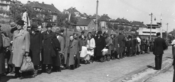 Tito lidé měli před sebou poslední minuty života. Čekala je odplata za Hitlera
