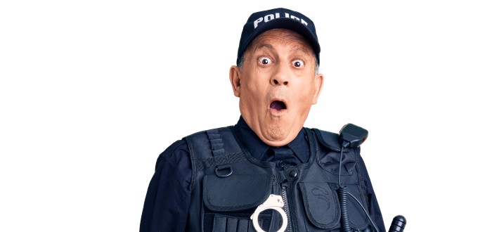 Policisté se za omyl omluvili a slíbili, že uhradí škody na voze