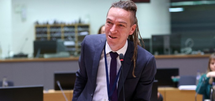 Ivan Bartoš nepřijal žádnou zodpovědnost. Dokonce se snaží informace tutlat