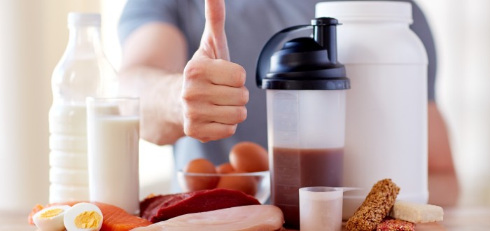 Se zrychlením vašeho metabolismu vám pomůže mimo jiné i vysoký obsah bílkovin ve stravě