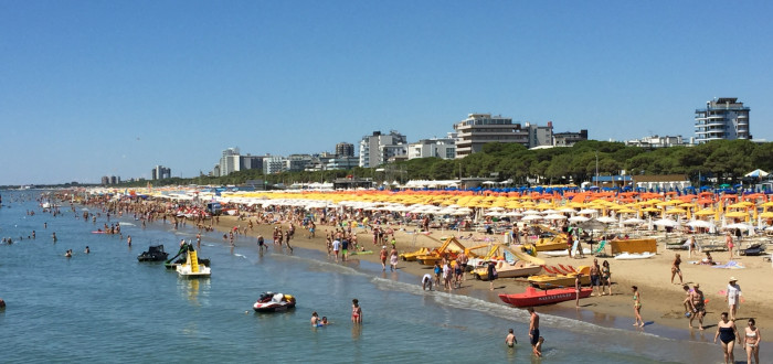 Lignano Sabbiadoro láká své návštěvníky na nekonečné zlaté pláže