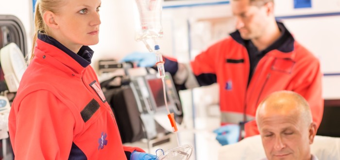 Příčin kardiovaskulárních onemocnění je celá řada, počínaje kouřením, přes diabetes, vysoký krevní tlak a obezitu až po znečištění ovzduší