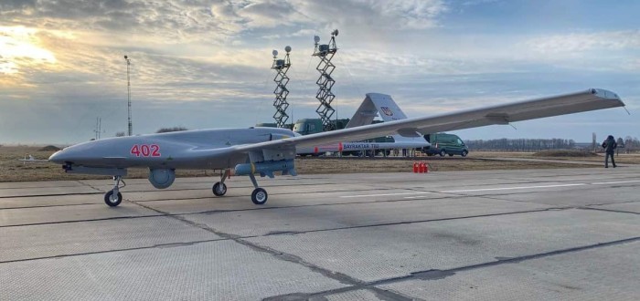 Ukrajinci používají proti Rusům také dron Bayraktar TB2, který se už osvědčil proti proruským separatistům po roce 2014