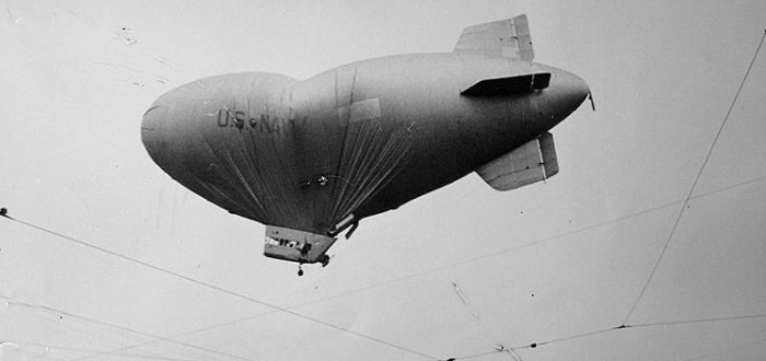 Vzducholoď L-8 při havárii na předměstí San Francisca