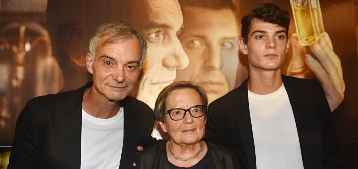 Ivan Trojan na premiéře filmu Šarlatán společně s Agnieszkou Holland a svým synem Josefem Trojanem. Ve snímku spolu společně ztvárnili postavu podivína Mikoláška