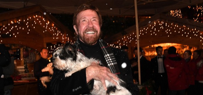 Chuck Norris se stal hvězdou jedné z nejpopulárnějších reklam v české historii