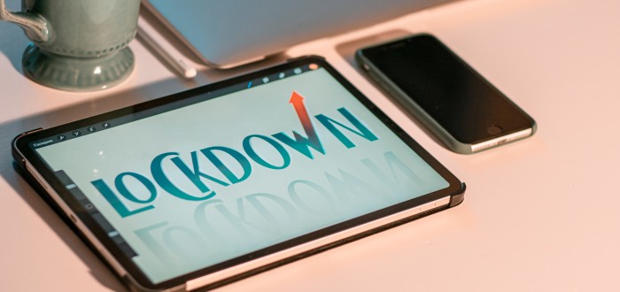 Současná i nastupující vláda celoplošný lockdown odmítá. Co když ale nebude na výběr?