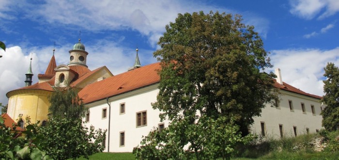 Bývalý klášter se stavěl v letech 1581-1602