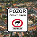 Omezení tranzitní dopravy má své fanoušky, ale i odpůrce