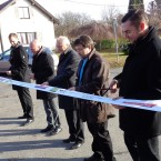 zprava: starosta Křížkova Újezdce Jan Král, starosta Petříkova Miloš Kačírek, ředitel ROP Václav Chytil, ředitel Porr Pavel Hirsch, vedoucí odboru dopravy Lukář Kopřiva