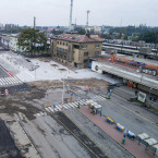 Kolínské nádraží už se začíná pomalu rýsovat, změny jsou vidět na první pohled. Podívejte se i na další fotky