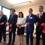 Zleva: hejtman Miloš Petera, ministr Jan Mládek, místopředsedkyně PS Jaroslava Jermanová, starosta Věslav Michalik a ředitel SIC Ivo Říha