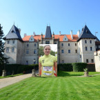 Dominantou Žleb je zámek, jsou ale také rodištěm Lídy Formanové
