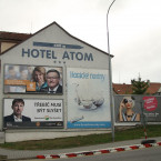 Reklama podél cest je nebezpečná!