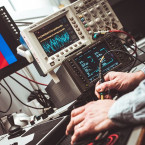 Obyvatelé Sředočeského kraje mají pomalé připojení internetu. Jak to chce krajský úřad vyřešit?