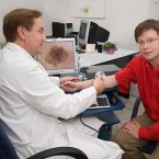 Vyšetření mateřských znamének digitálním dermatoskopem