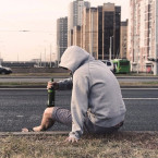 Nejhorší je řešit stres alkoholem, který ho naopak ještě více prohlubuje