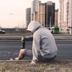 Nejhorší je řešit stres alkoholem, který ho naopak ještě více prohlubuje