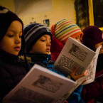 Zpěv rorátů provází adventní období od nepaměti
