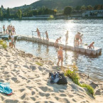 To není zahraniční destinace. To jsou Žluté lázně