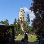 Vše se odehrávalo u zdejší dominanty - kostela
