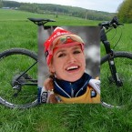 Na celokarbonovém kole Gabriela Soukalová v létě trénovala